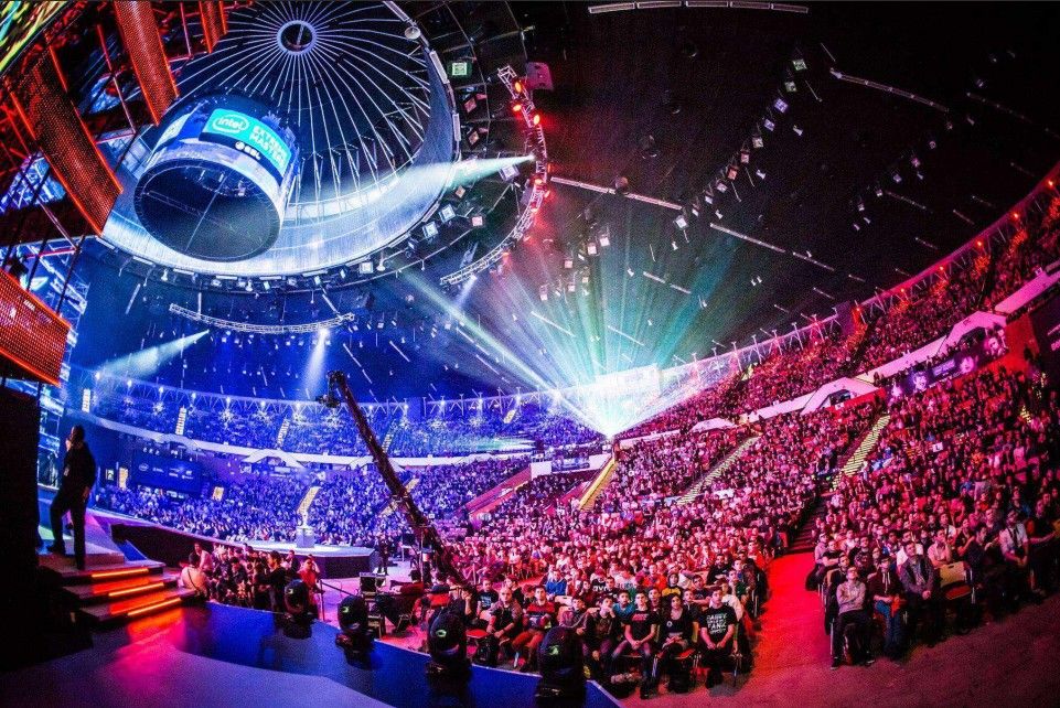 热刺跻身欧 热刺跻身欧