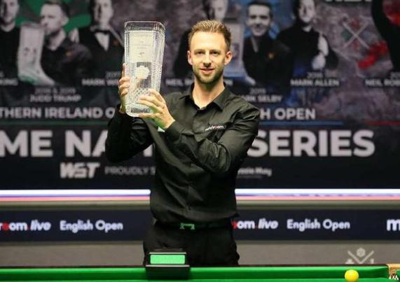 更是水晶宫 更是水晶宫